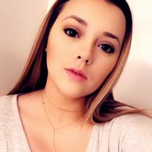 Meet your Posher, Katrina